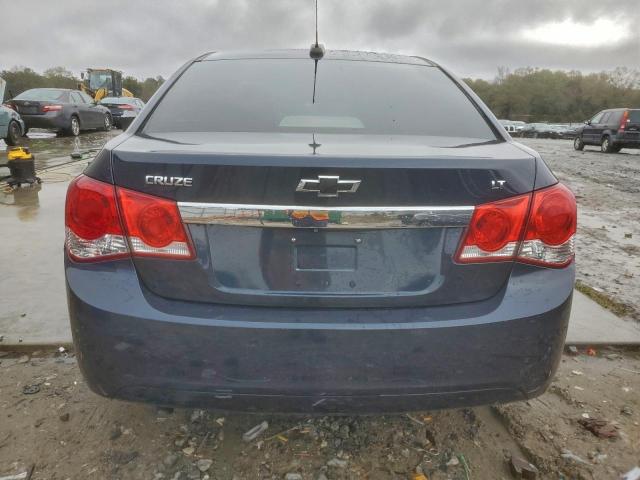 Chevrolet Cruze Lt Image 4