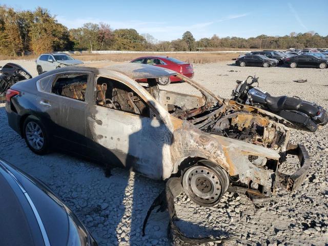 Nissan Altima 2.5 Image 9