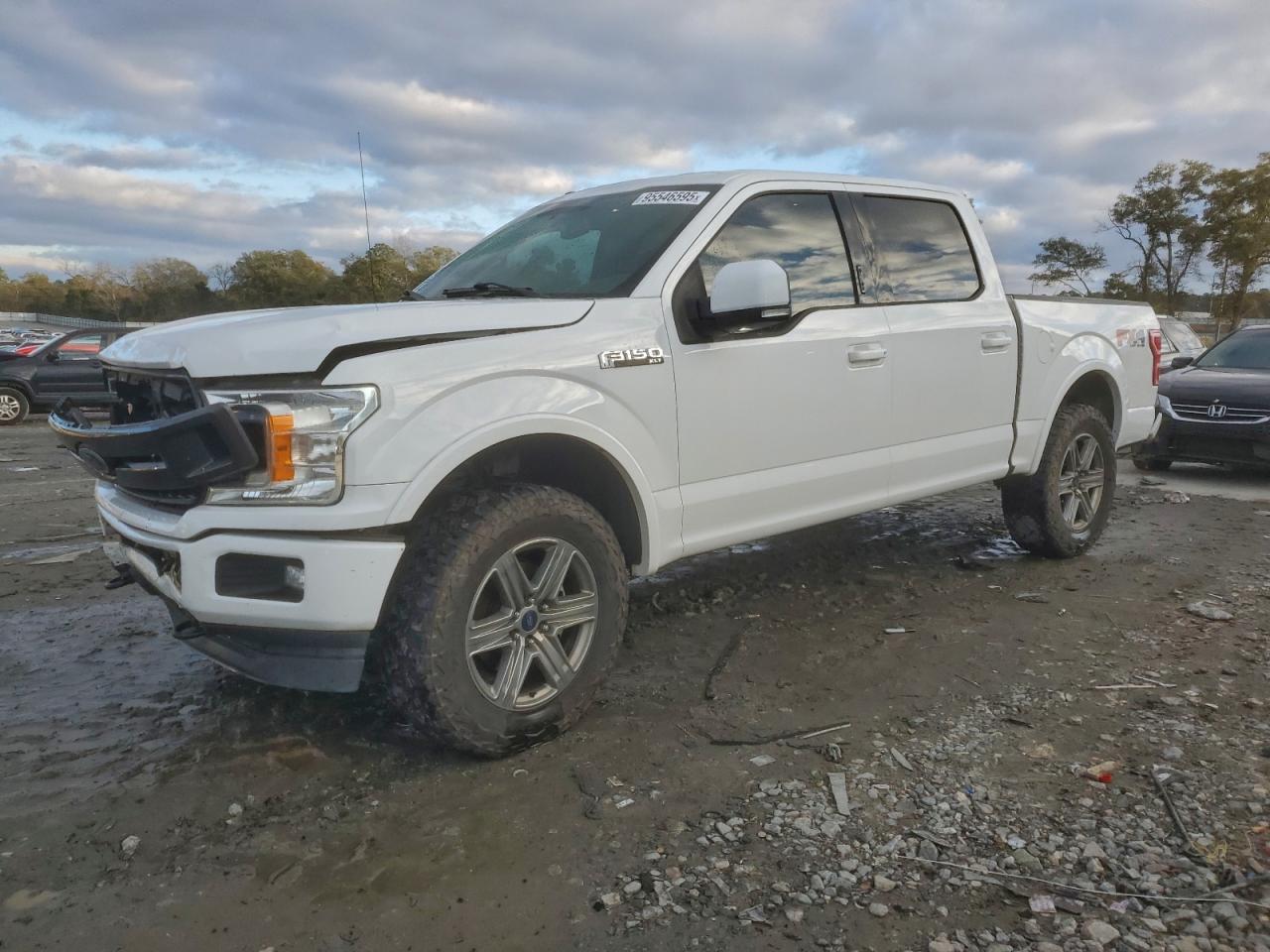 Ford F-150 Supercrew Image 1