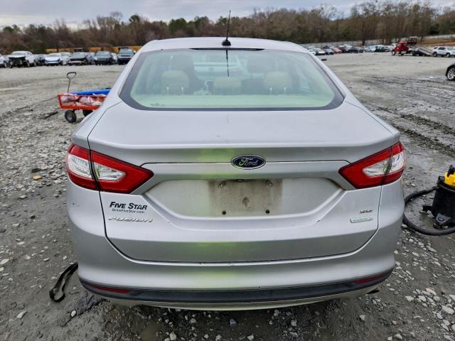 Ford Fusion Se Image 5