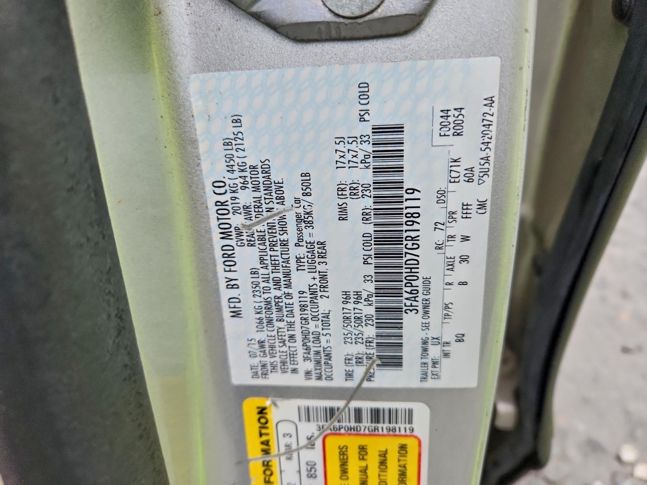 Ford Fusion Se Image 8