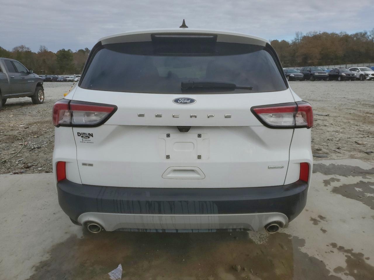 Ford Escape Se Image 6