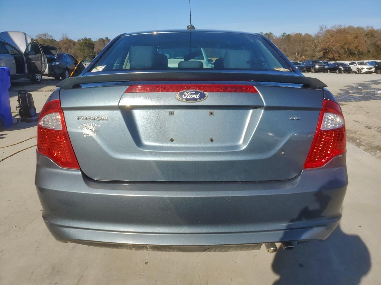 Ford Fusion Se Image 8