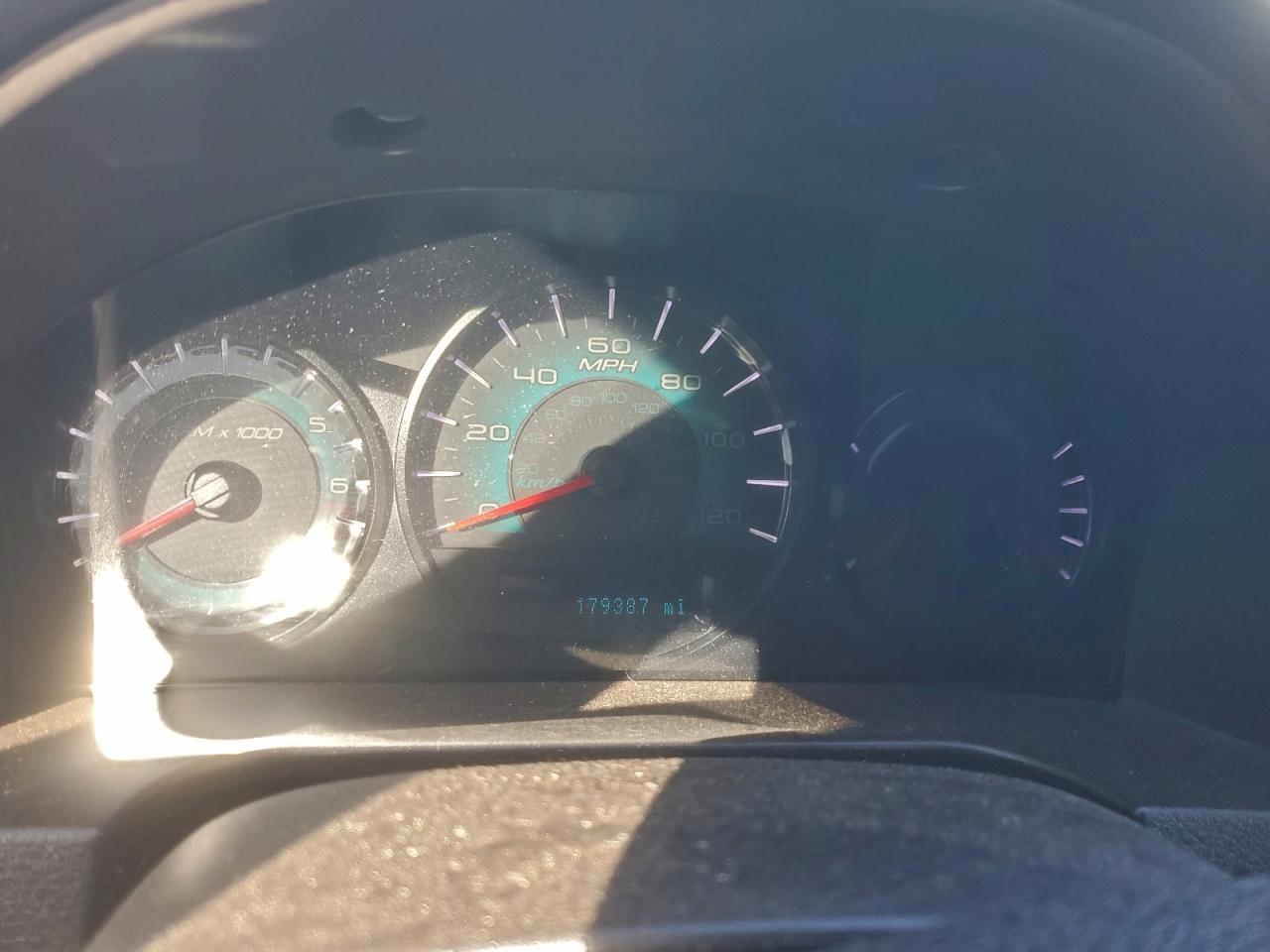 Ford Fusion Se Image 2