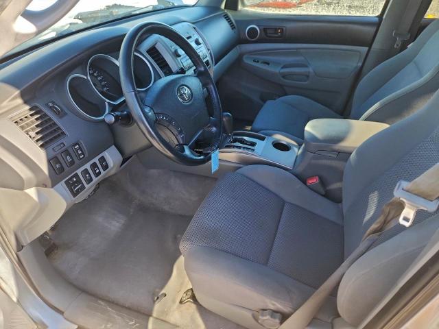 Toyota Tacoma Double Cab Image 5