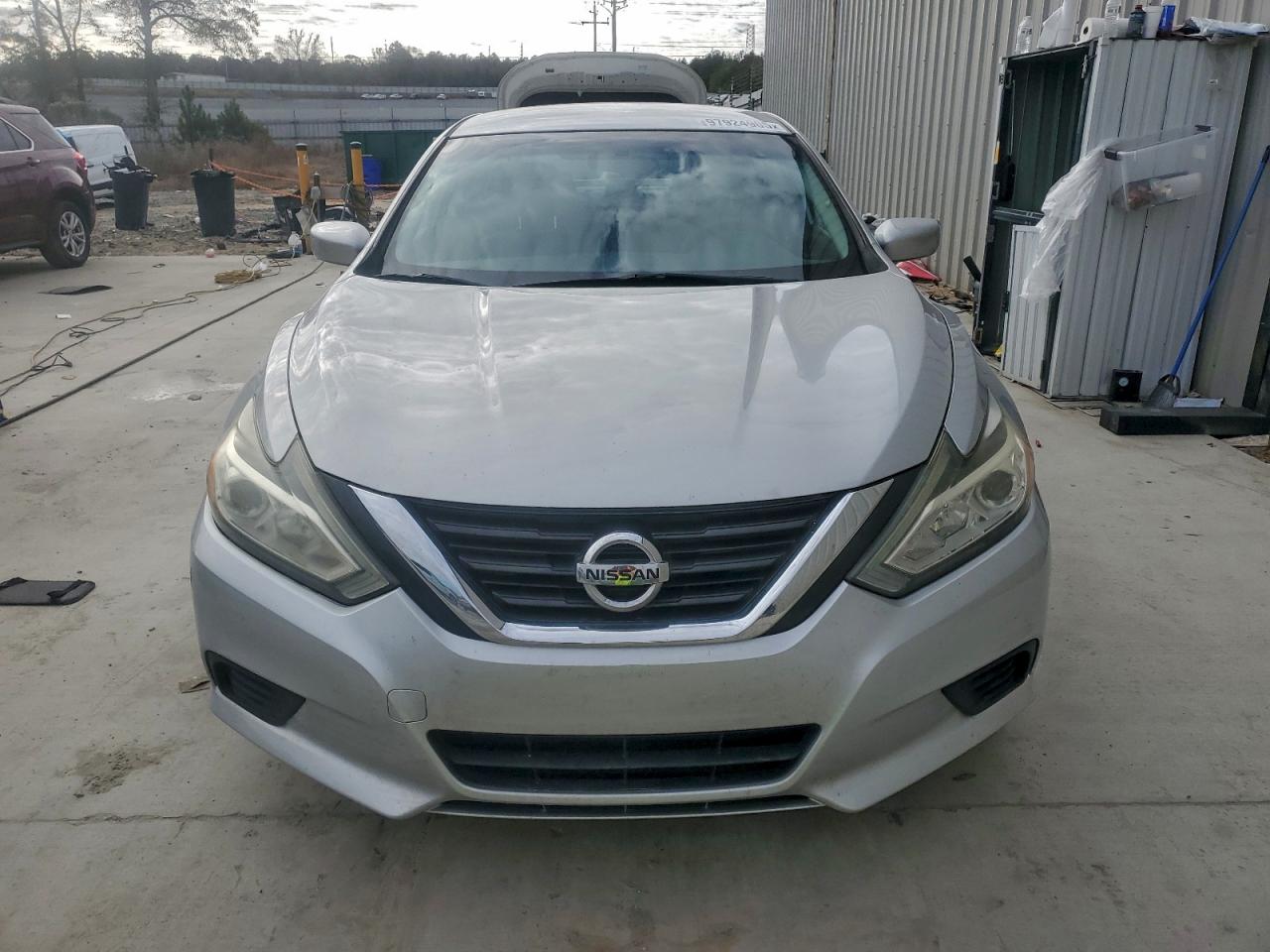 Nissan Altima 2.5 Image 5