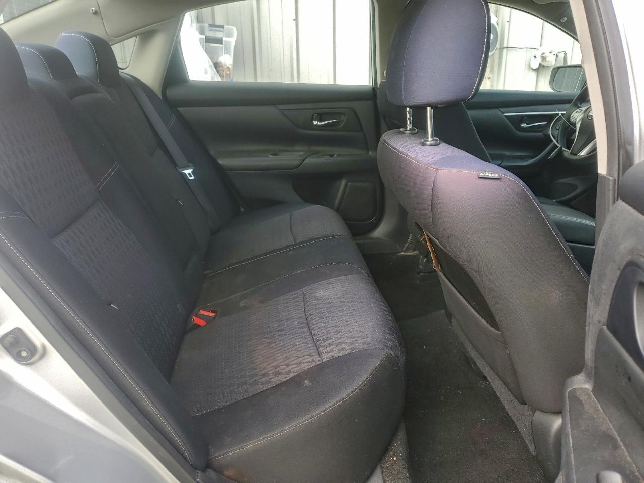 Nissan Altima 2.5 Image 6