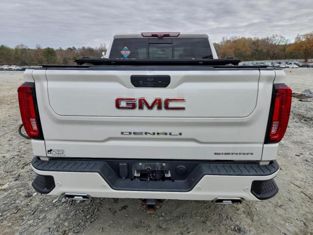 GMC Sierra K1500 Denali Image 4