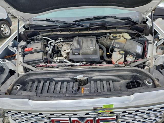 GMC Sierra K1500 Denali Image 7