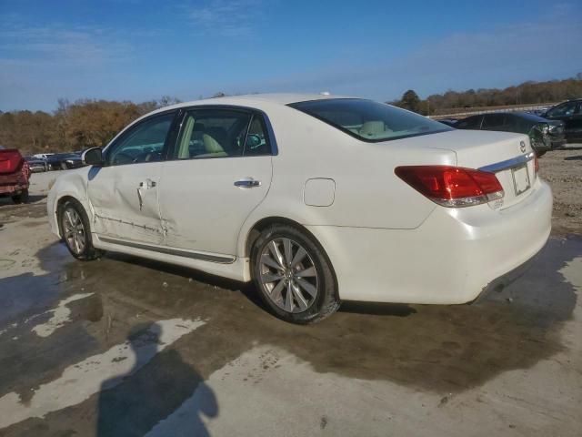 Toyota Avalon Base Image 4