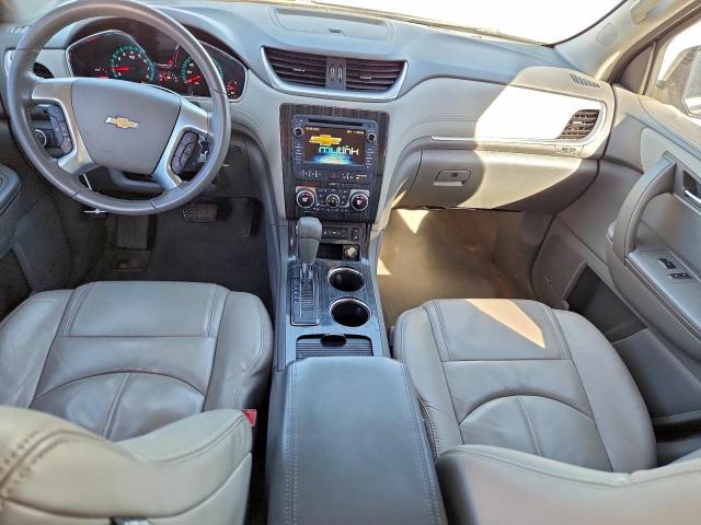 Chevrolet Traverse Lt Image 12