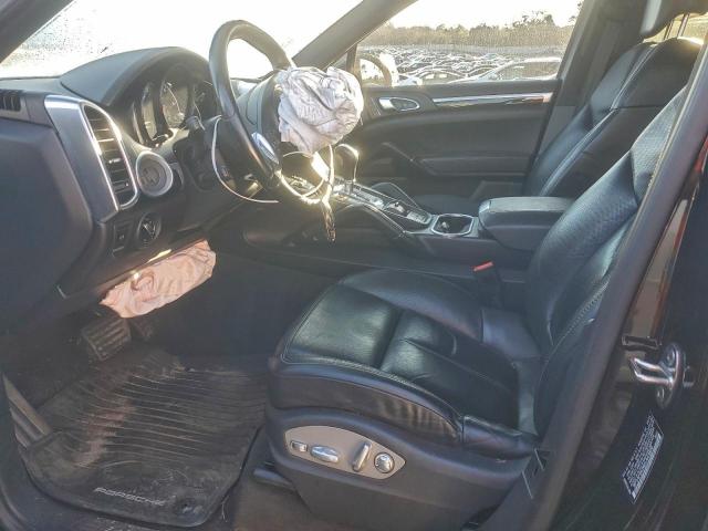 Porsche Cayenne Image 6