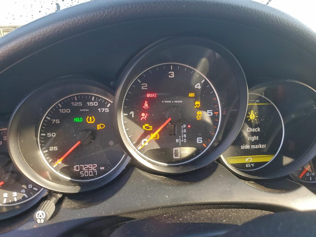 Porsche Cayenne Image 12