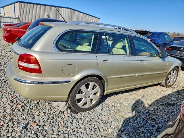 Jaguar X-Type Sport 3.0 Image 3