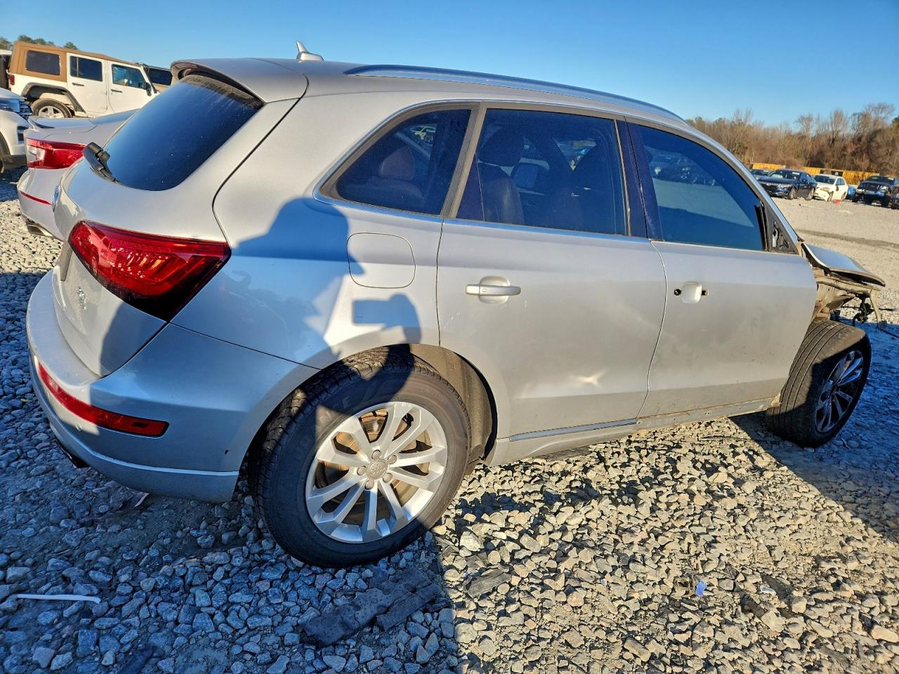 Audi Q5 Premium Image 2