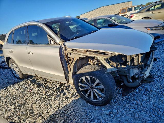 Audi Q5 Premium Image 9