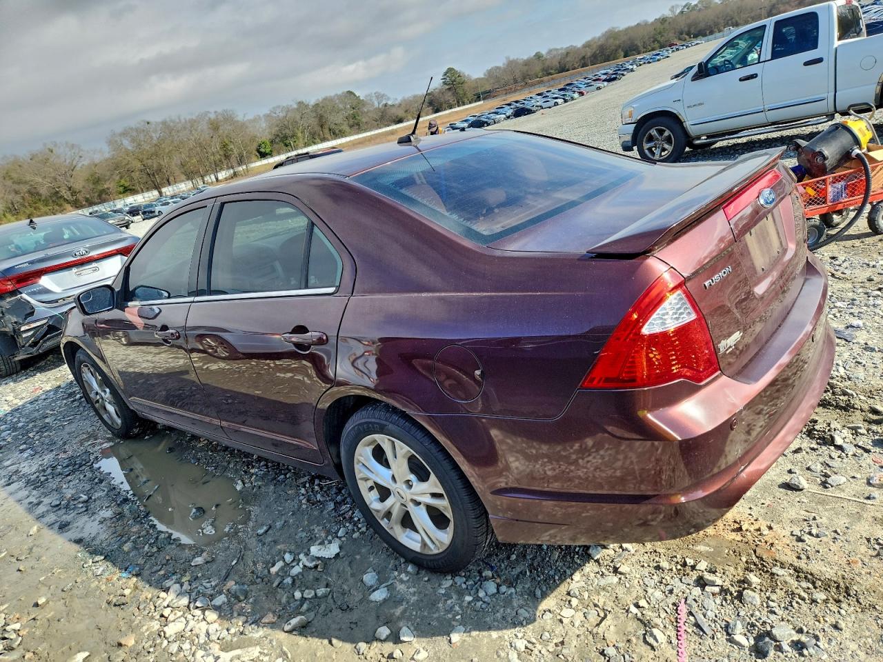 Ford Fusion Se Image 9