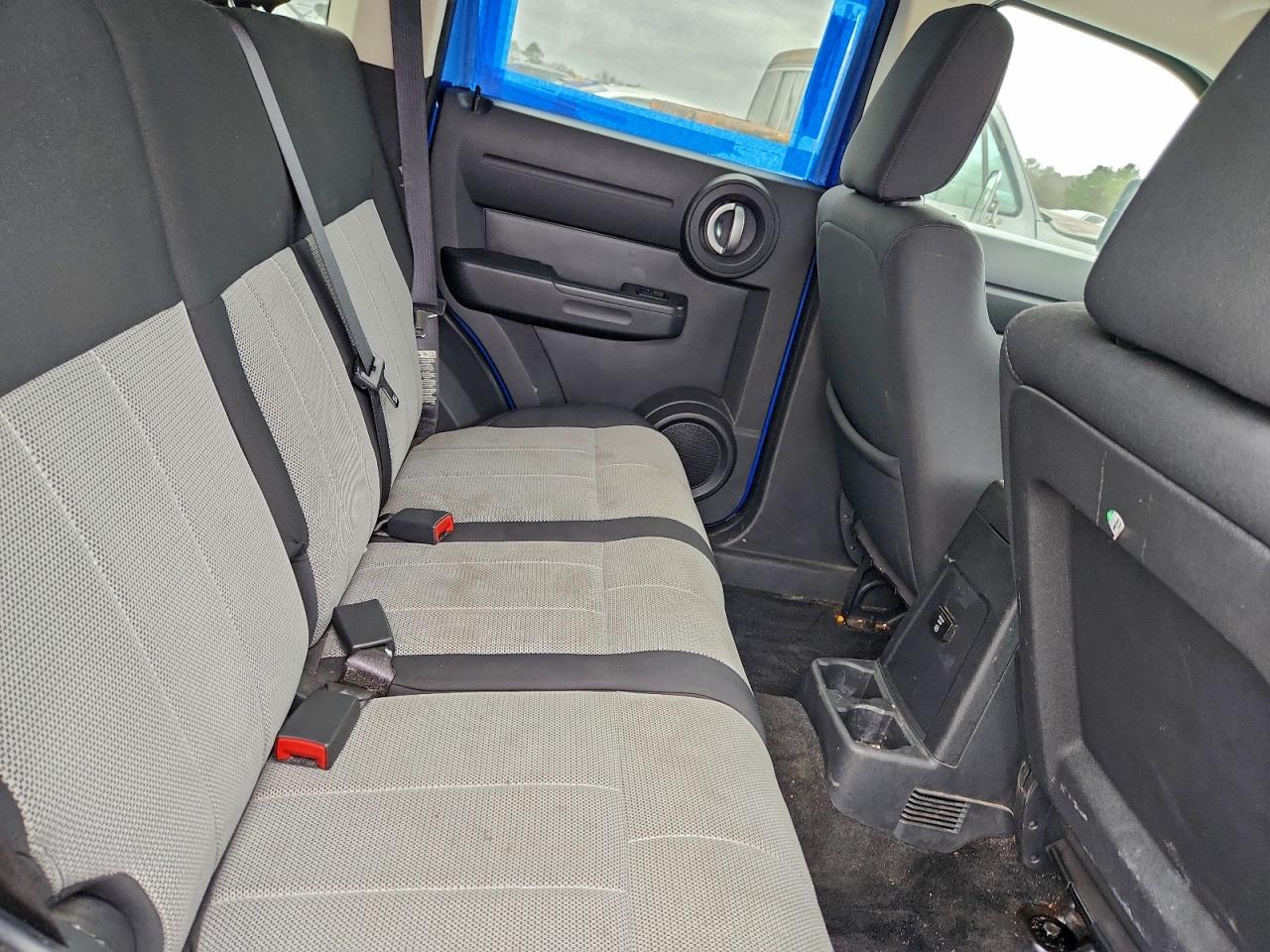 Dodge Nitro Sxt Image 11