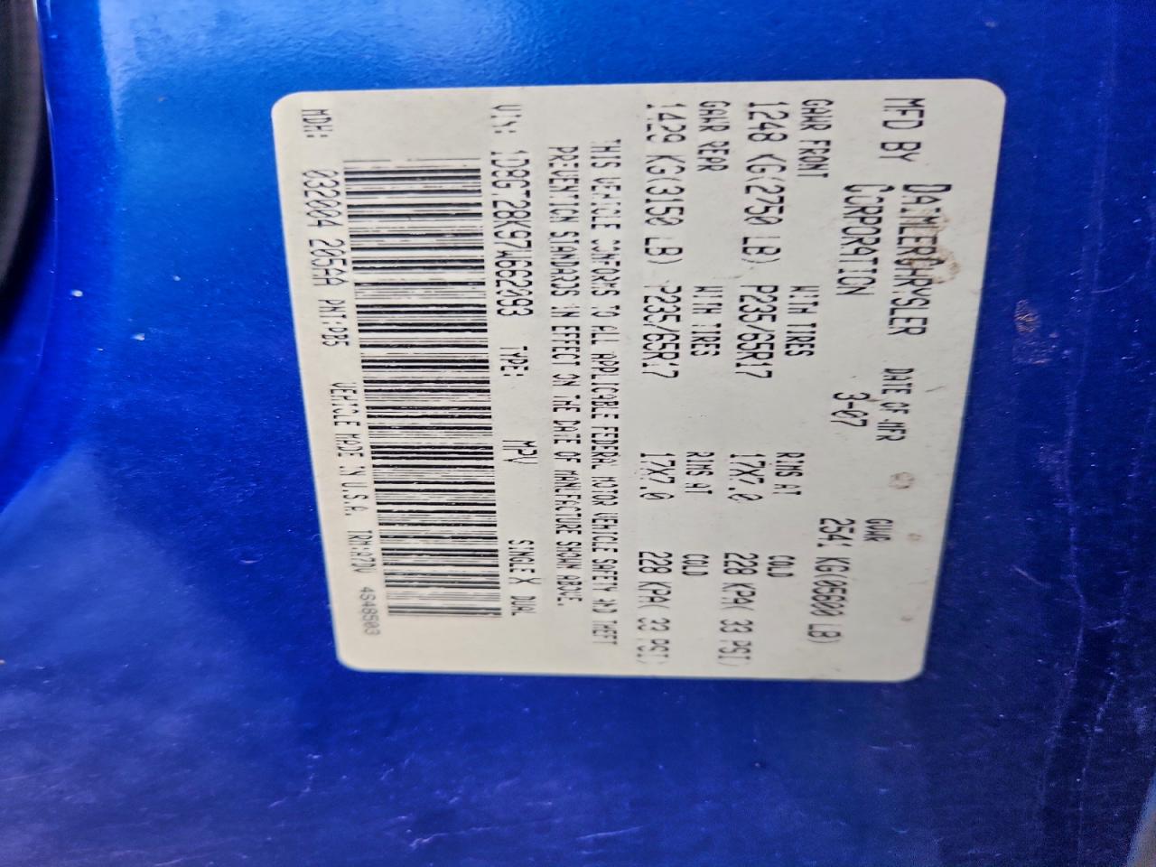 Dodge Nitro Sxt Image 2