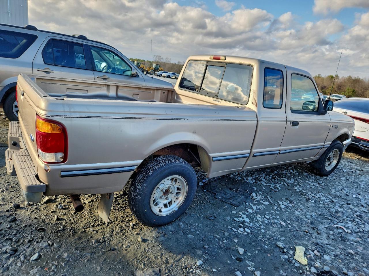 Ford Ranger Super Cab Image 10
