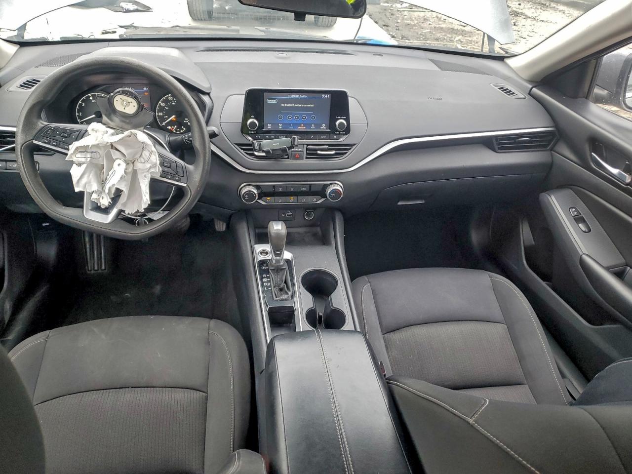 Nissan Altima S Image 5