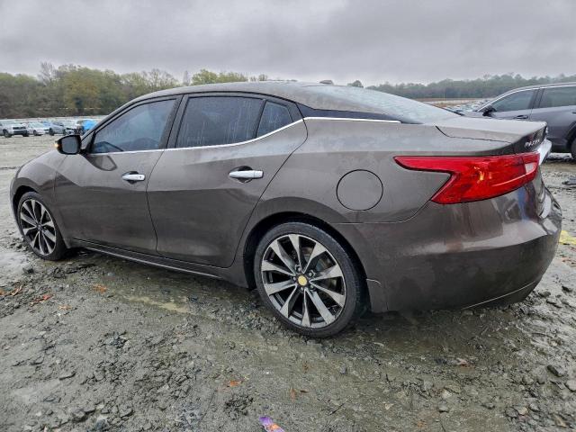 Nissan Maxima 3.5s Image 2