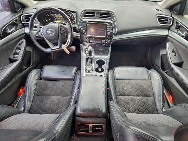 Nissan Maxima 3.5s Image 12