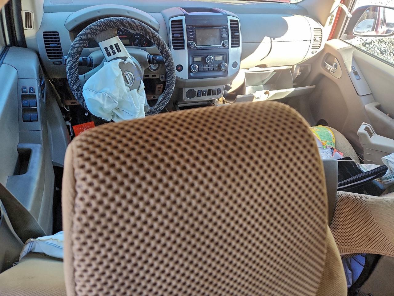 Nissan Frontier S Image 11