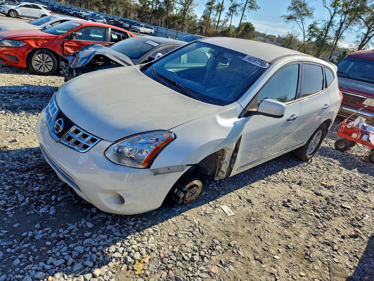 Nissan Rogue S Image 1