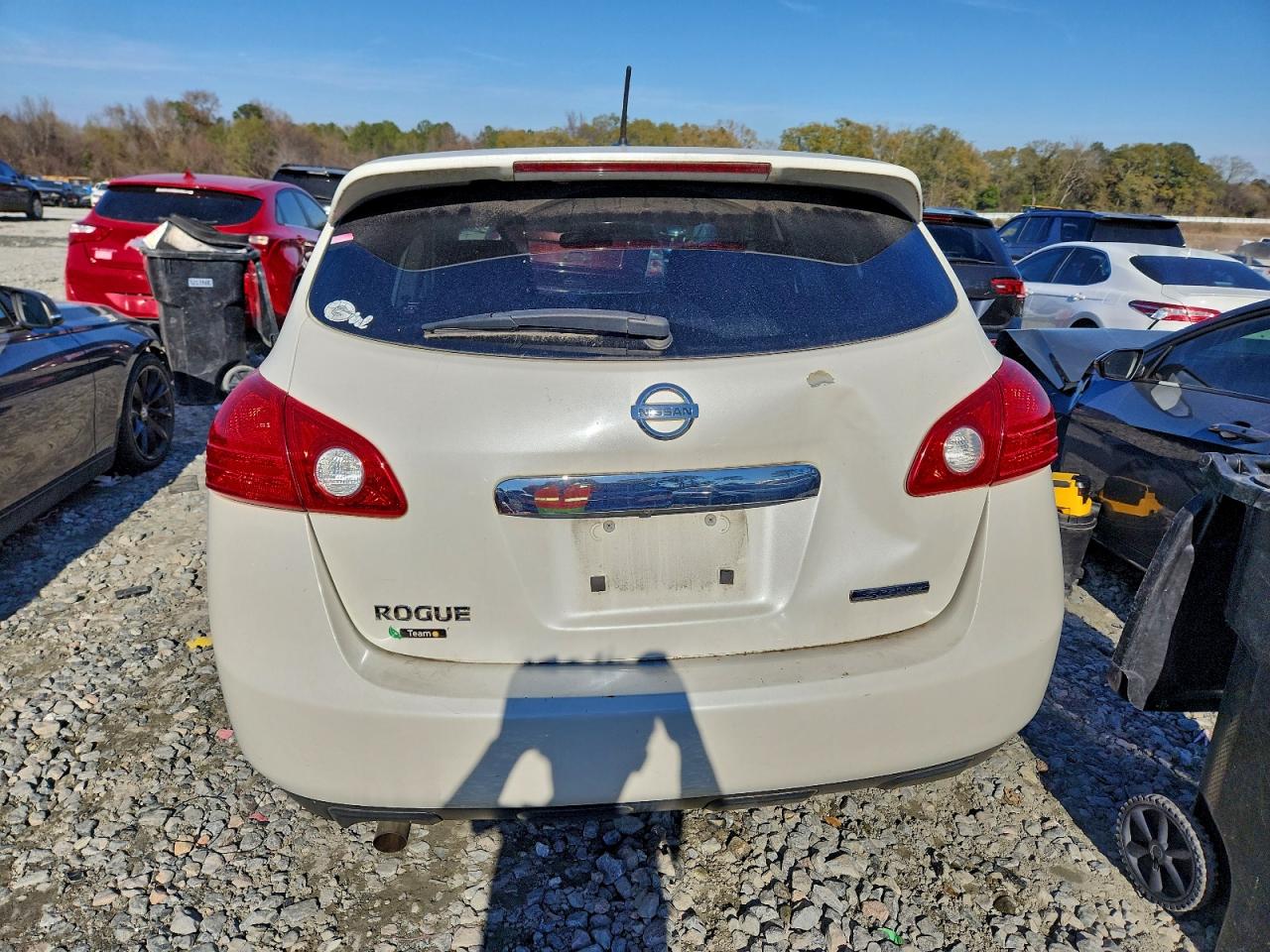 Nissan Rogue S Image 9