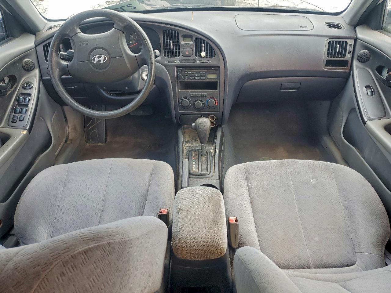 Hyundai ELANTRA Gls Image 11