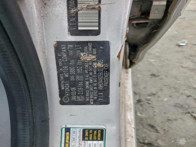 Hyundai ELANTRA Gls Image 8