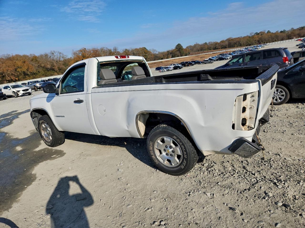 GMC Sierra C1500 Image 11