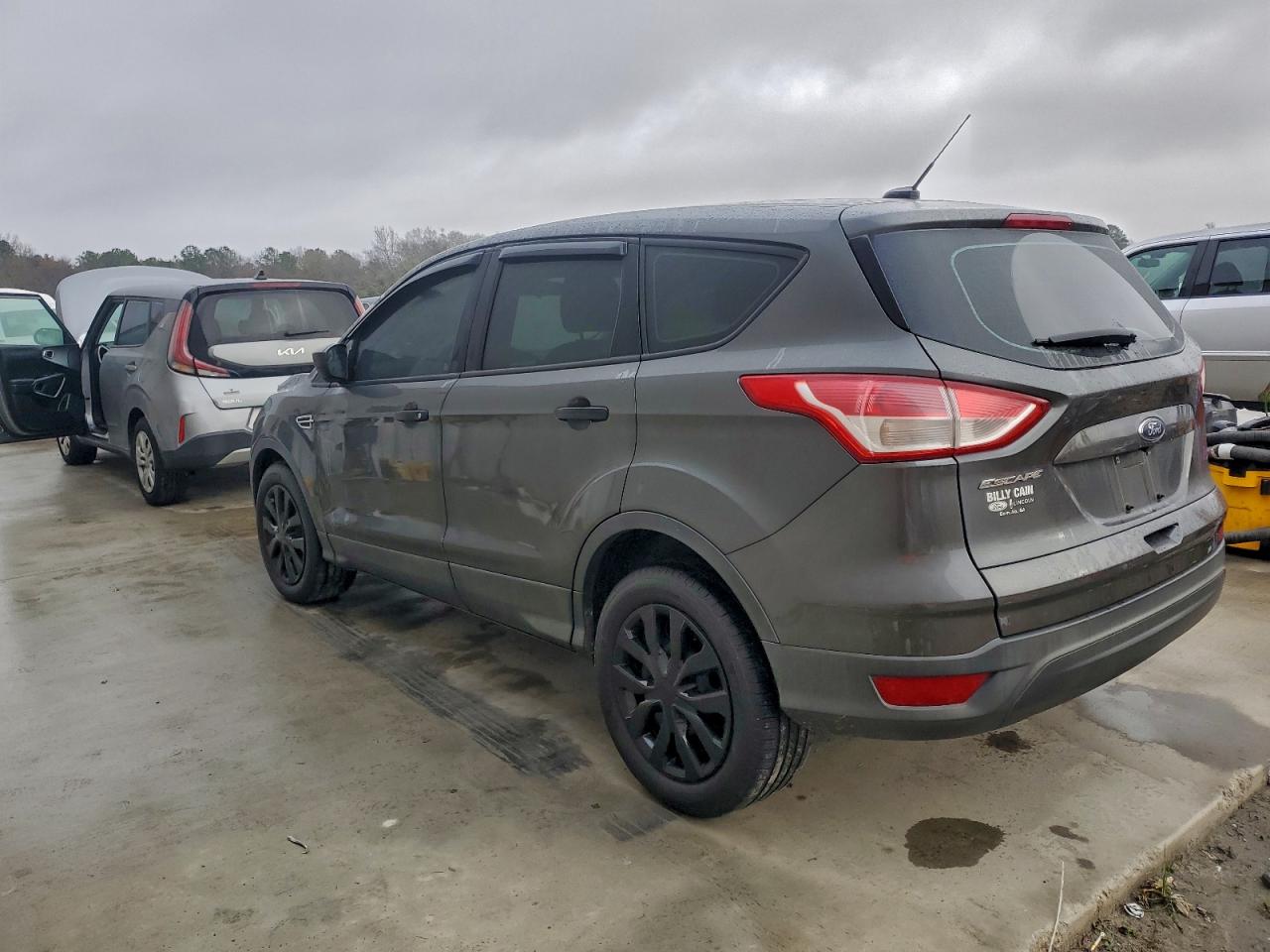 Ford Escape S Image 9