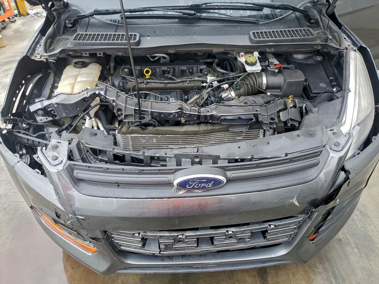 Ford Escape S Image 12