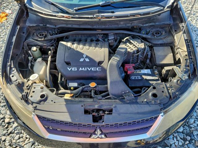 Mitsubishi Outlander Es Image 10