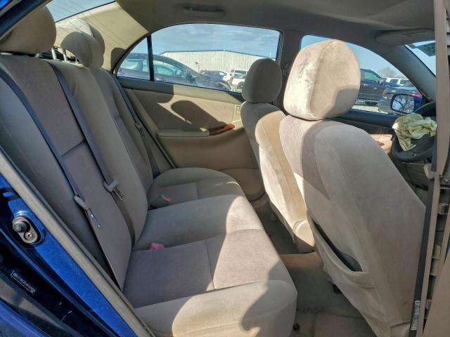 Toyota Corolla Ce Image 9