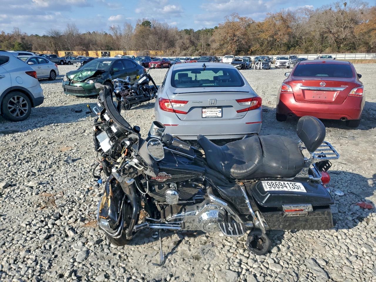 Harley-Davidson Fl Image 7