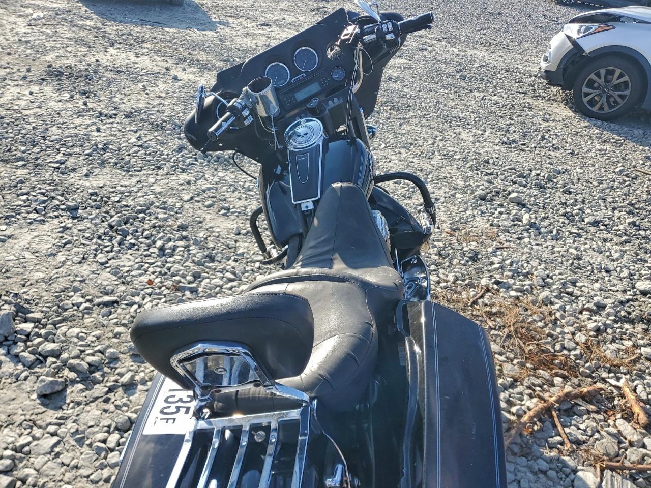 Harley-Davidson Fl Image 4