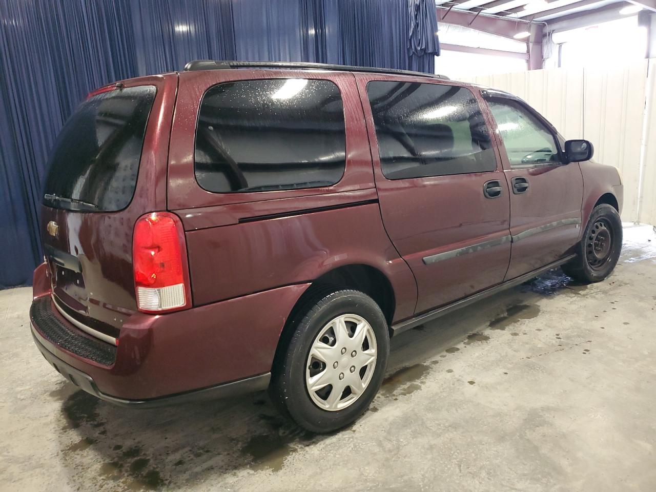 Chevrolet Uplander Ls Image 7