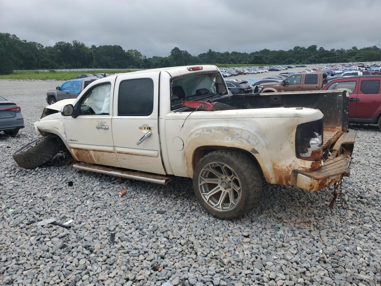 GMC Sierra K1500 Denali Image 12