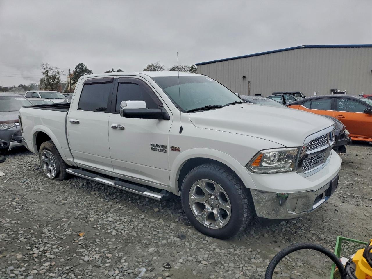 Ram 1500 Laramie Image 2