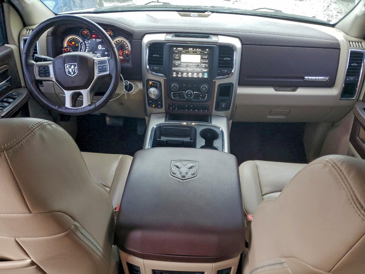 Ram 1500 Laramie Image 9