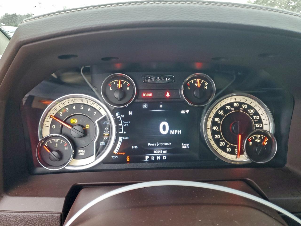 Ram 1500 Laramie Image 4