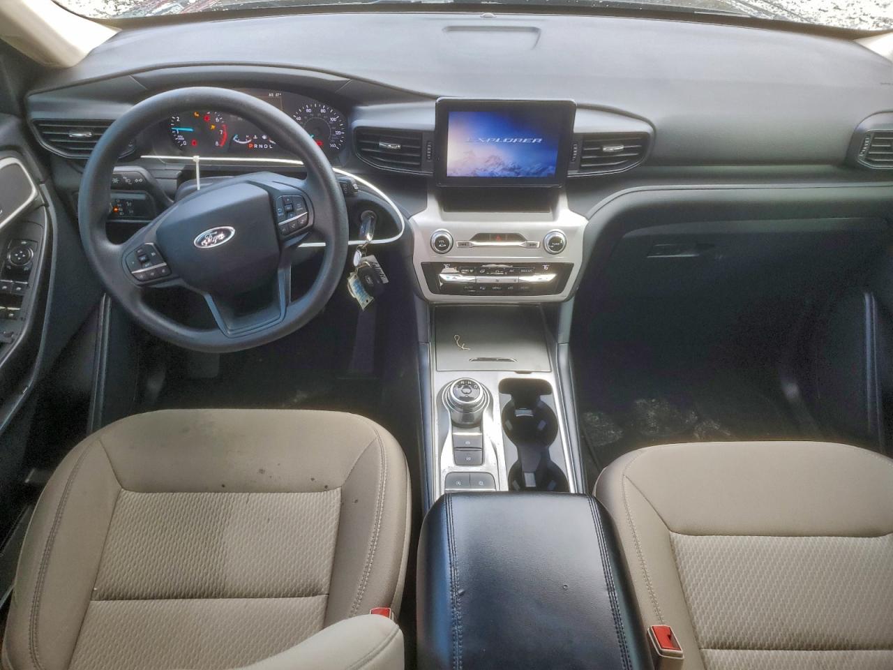 Ford Explorer Image 8