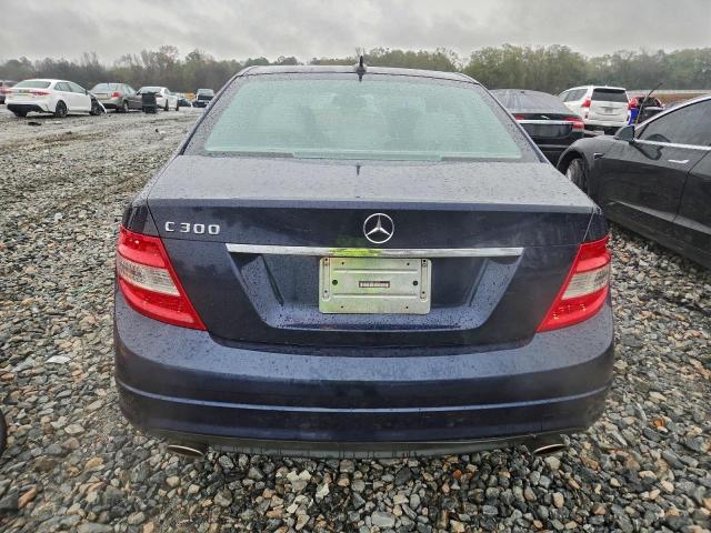 Mercedes-Benz C-Class 300 Image 7