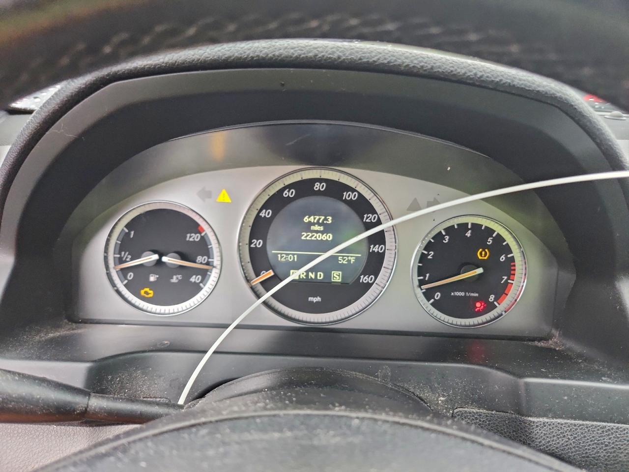 Mercedes-Benz C-Class 300 Image 9