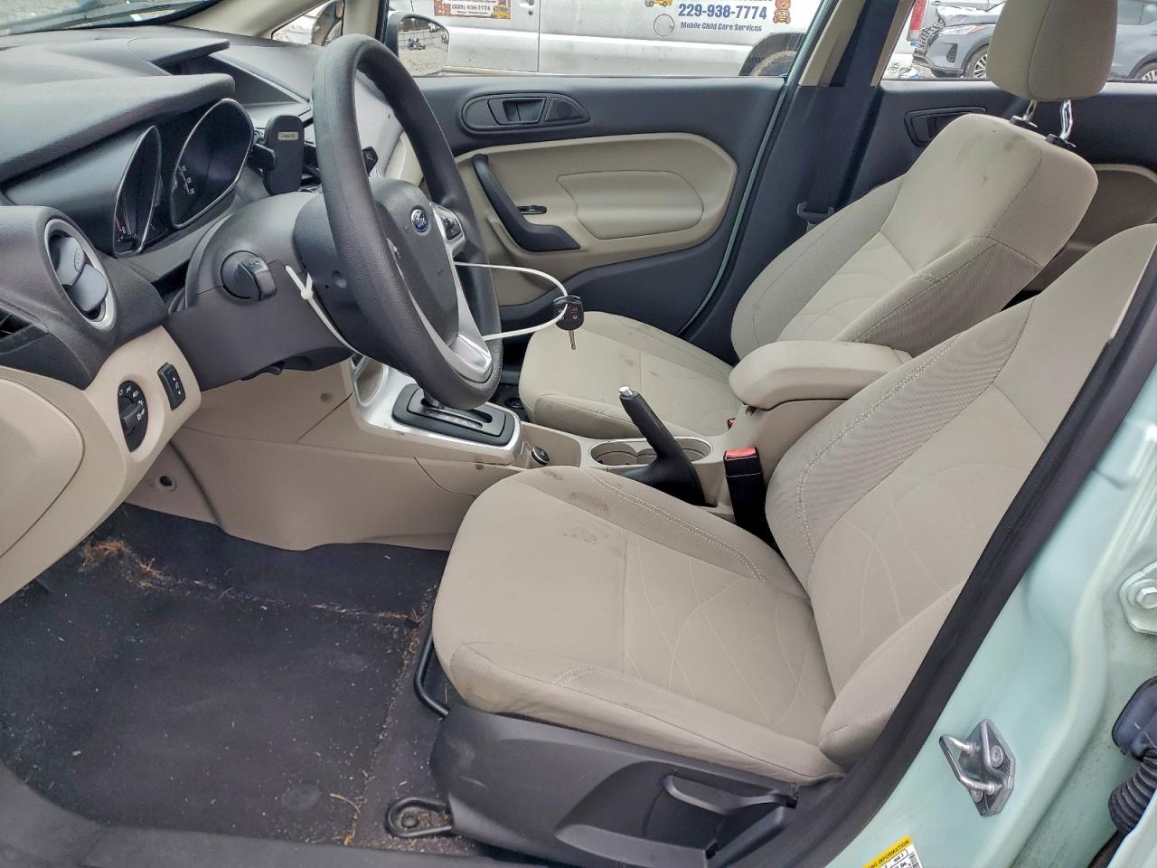 Ford Fiesta Se Image 8