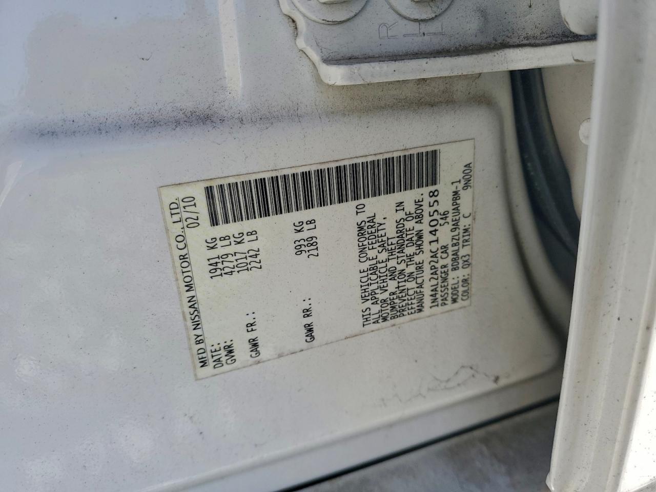 Nissan Altima Base Image 10