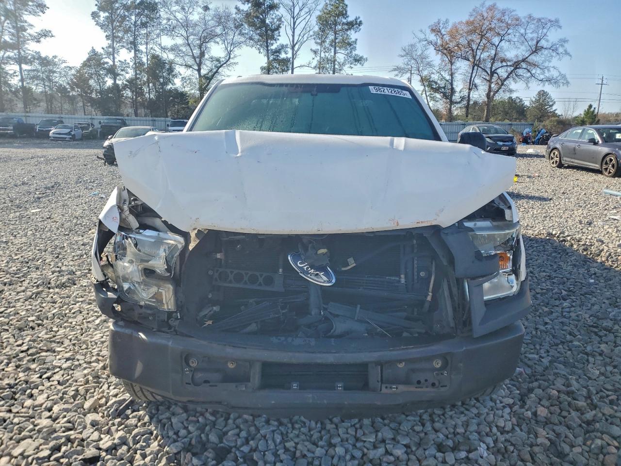 Ford F-150 Super Cab Image 9